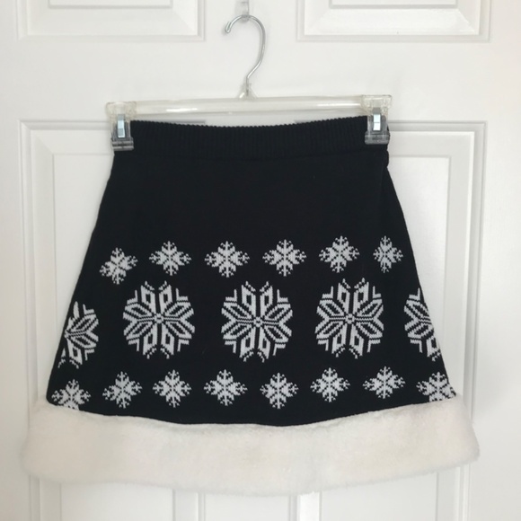 Christmas No Boundaries Reindeer Knit Sweater Top & Skirt Set Junior Size M 7-9 - Picture 7 of 9